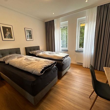 Apartment In Bad Wilhelmshoehe Mit Grossem Balkon Im Gruenen Und Kostenfreien Parkplaetzen Kassel Luaran gambar