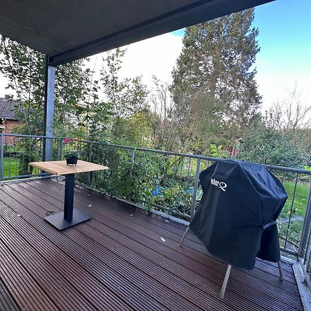 Apartment In Bad Wilhelmshoehe Mit Grossem Balkon Im Gruenen Und Kostenfreien Parkplaetzen Kassel Luaran gambar