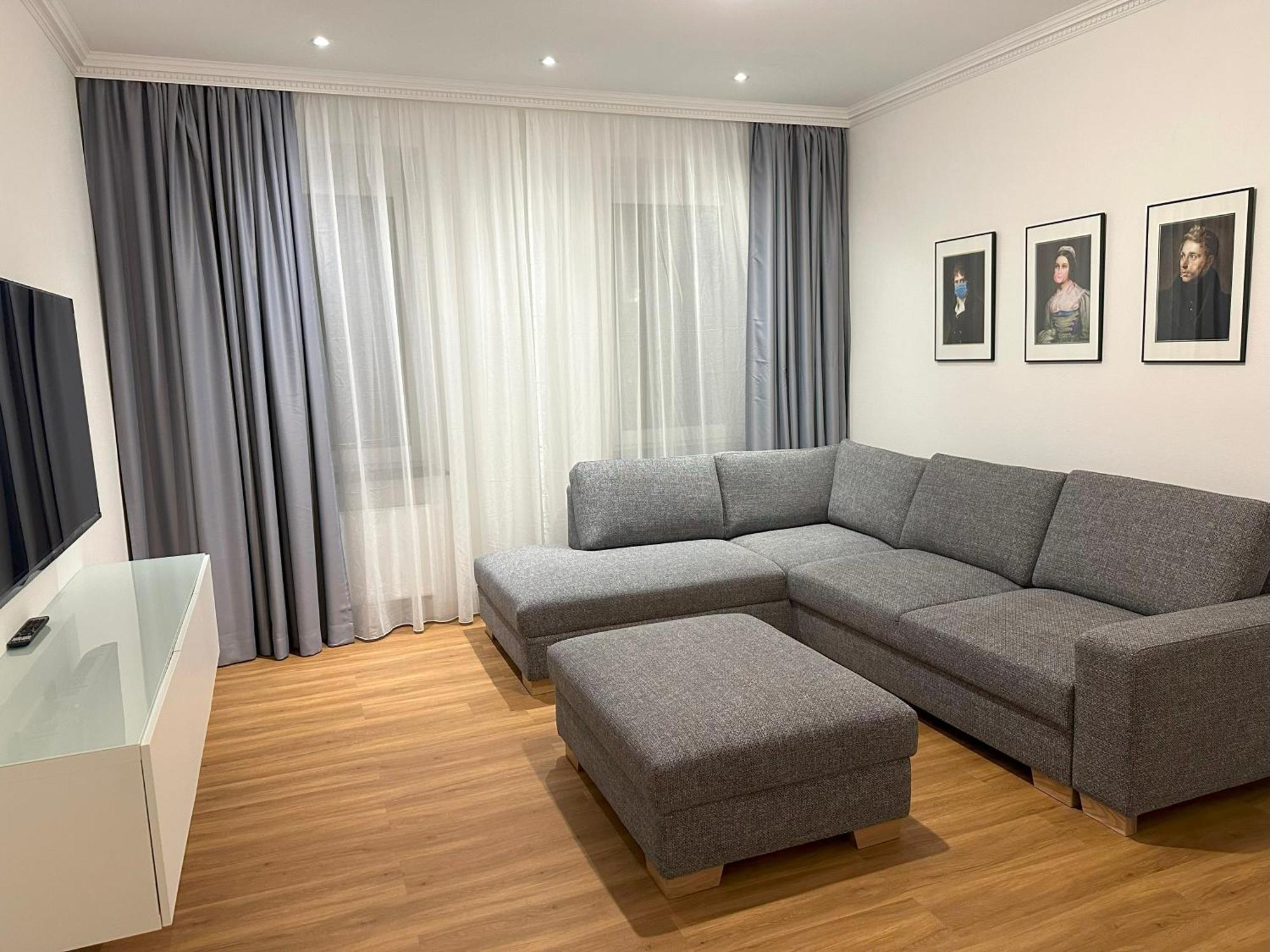 Apartment In Bad Wilhelmshoehe Mit Grossem Balkon Im Gruenen Und Kostenfreien Parkplaetzen Kassel Luaran gambar