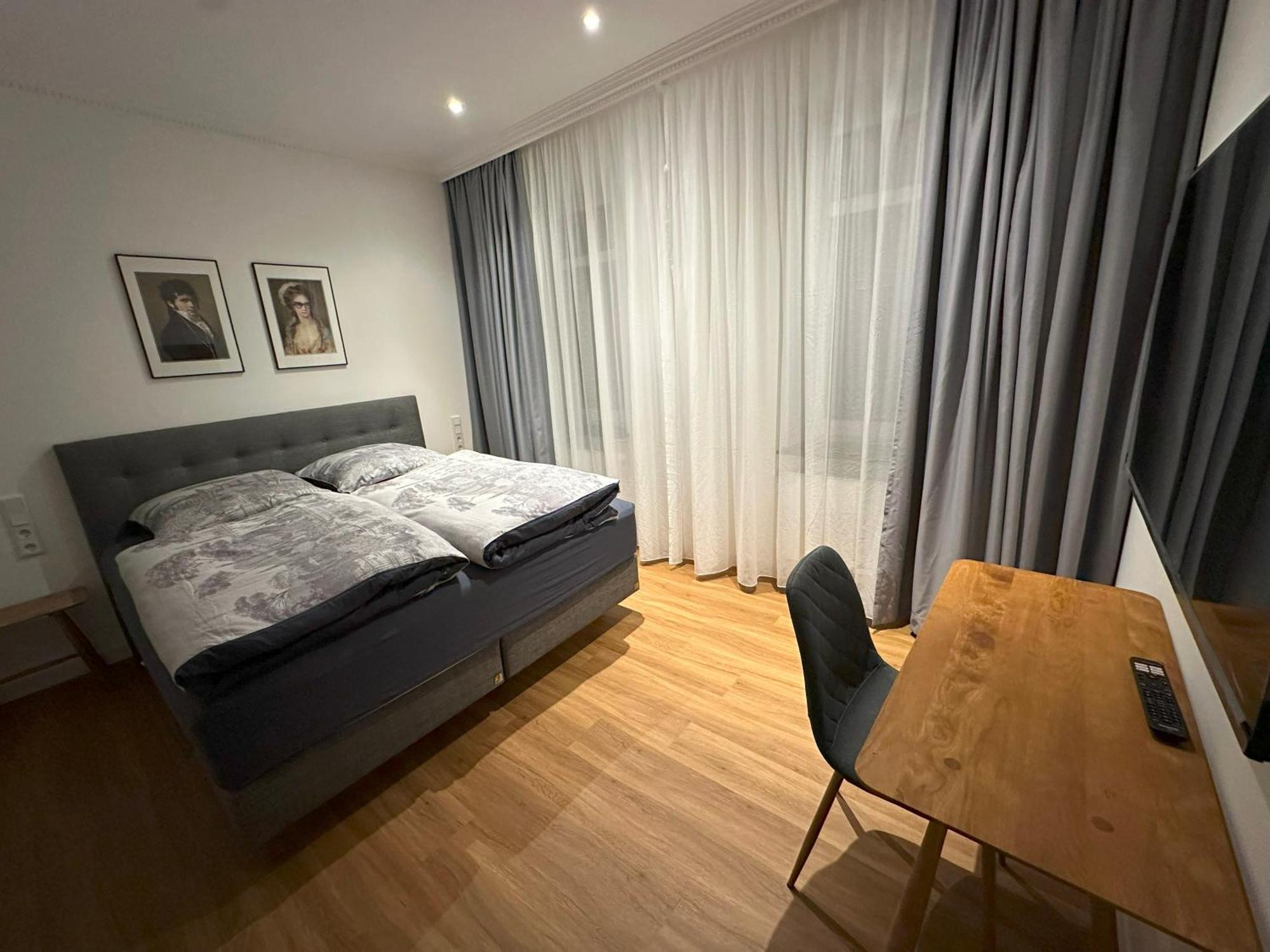 Apartment In Bad Wilhelmshoehe Mit Grossem Balkon Im Gruenen Und Kostenfreien Parkplaetzen Kassel Luaran gambar