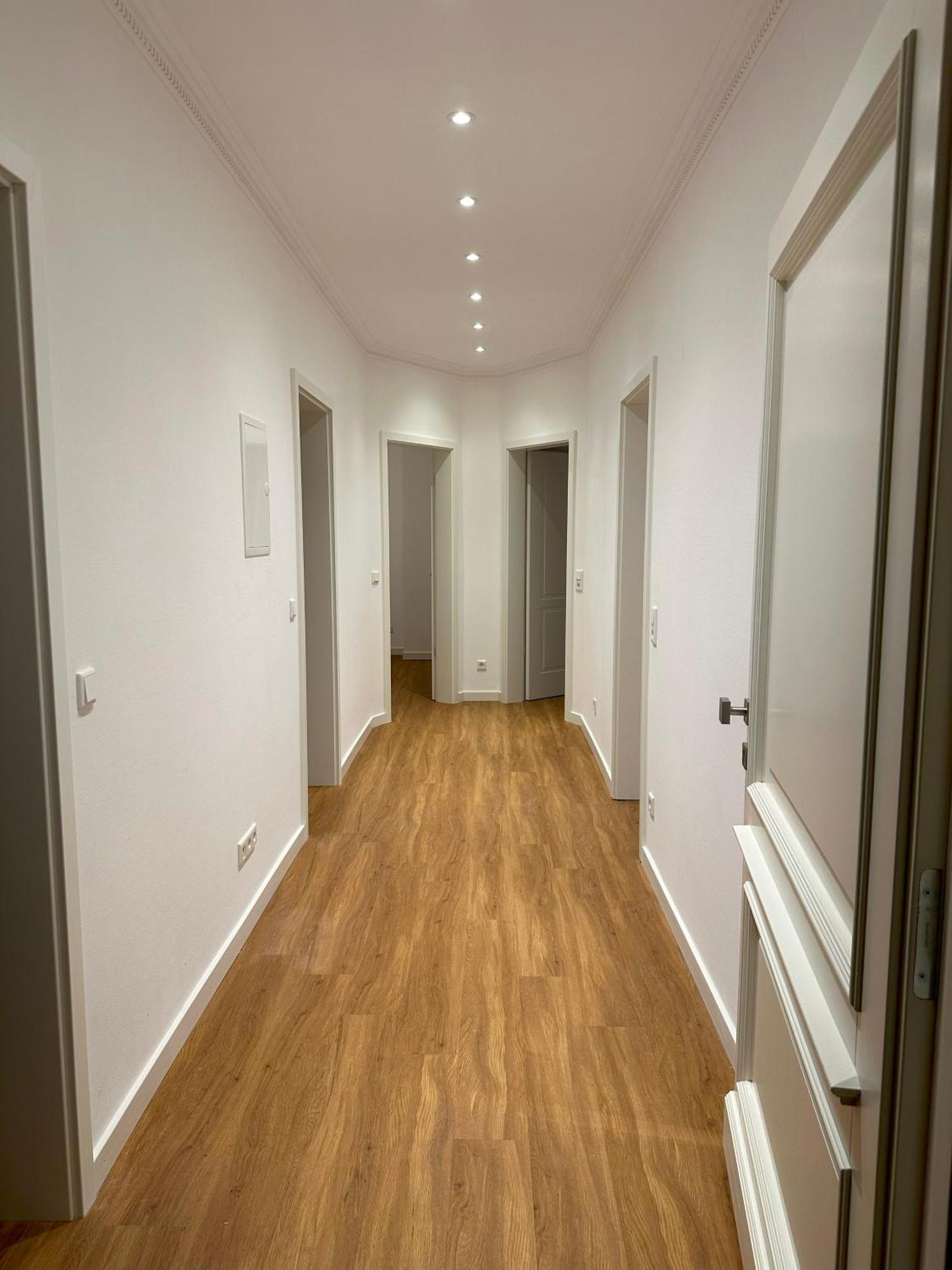 Apartment In Bad Wilhelmshoehe Mit Grossem Balkon Im Gruenen Und Kostenfreien Parkplaetzen Kassel Luaran gambar