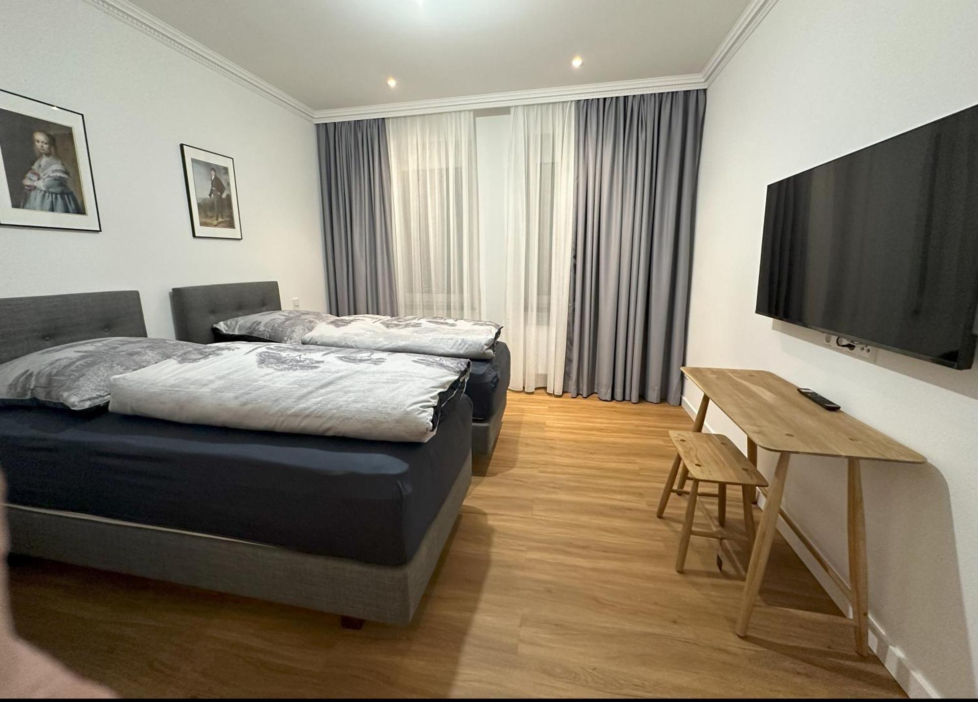 Apartment In Bad Wilhelmshoehe Mit Grossem Balkon Im Gruenen Und Kostenfreien Parkplaetzen Kassel Luaran gambar